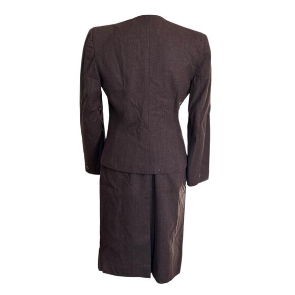 Vintage Brown 100% Wool Pin Stripe Skirt Blazer Set Womens Sz XS Business Formal - Picture 3 of 16